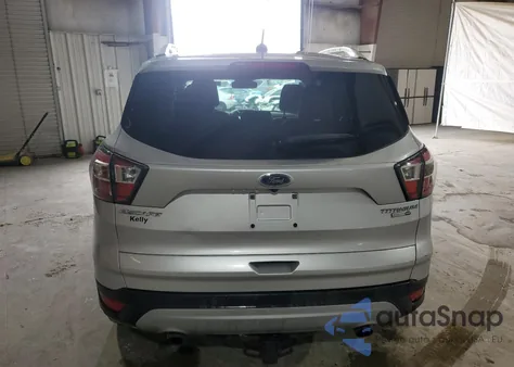 2017 Ford Escape Titanium из США, поврежденный, VIN 1FMCU9J9XHUB33366